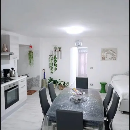 Nunzia's House Materdei Napoli